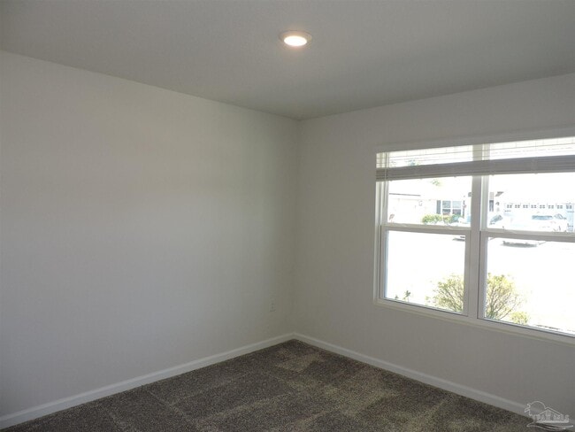 Building Photo - 5427 Peach Dr