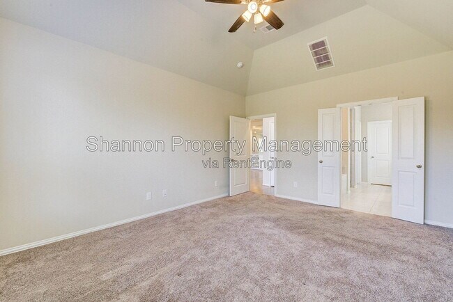 Building Photo - 6102 Grace Falls Dr