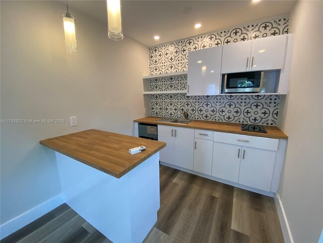 Building Photo - 1170 NW 58th St