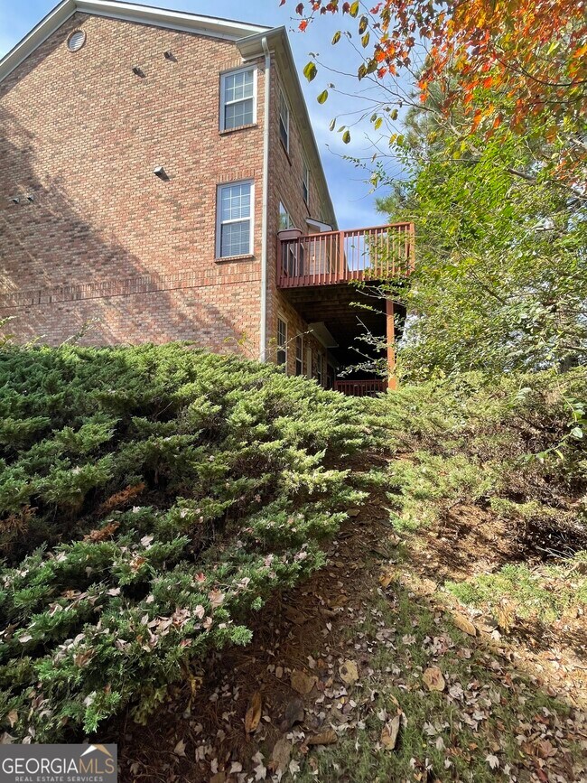 Building Photo - 1773 Highlands View Dr