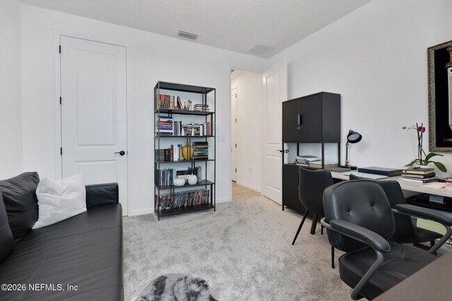 Building Photo - 72 Flintlock Ln