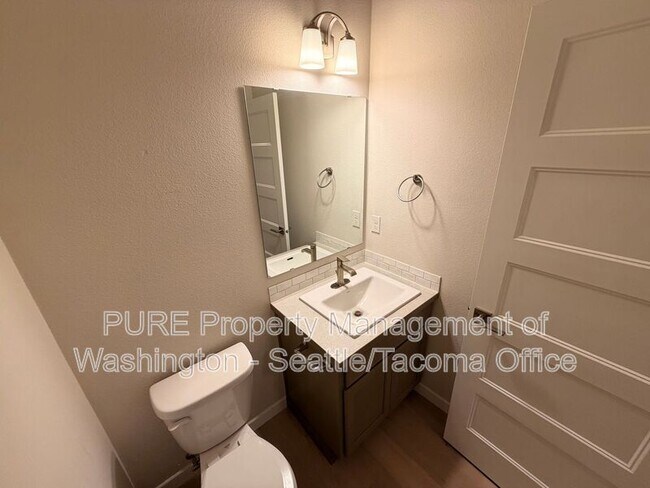 Building Photo - 3238 64th Ln SW