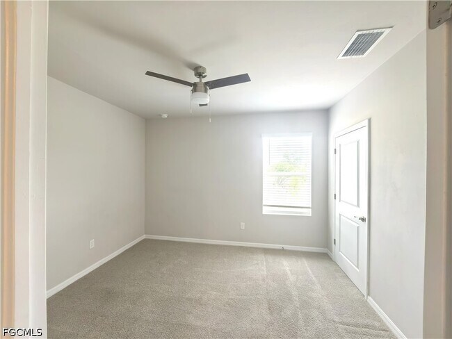 Building Photo - 18540 Cronin Sand Ln