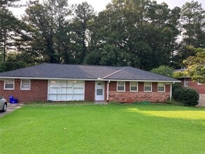 Building Photo - 1216 Biltmore Dr NE