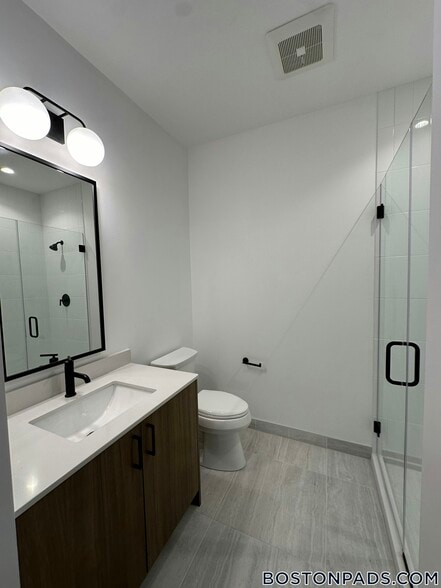 Building Photo - 199 Gardner St