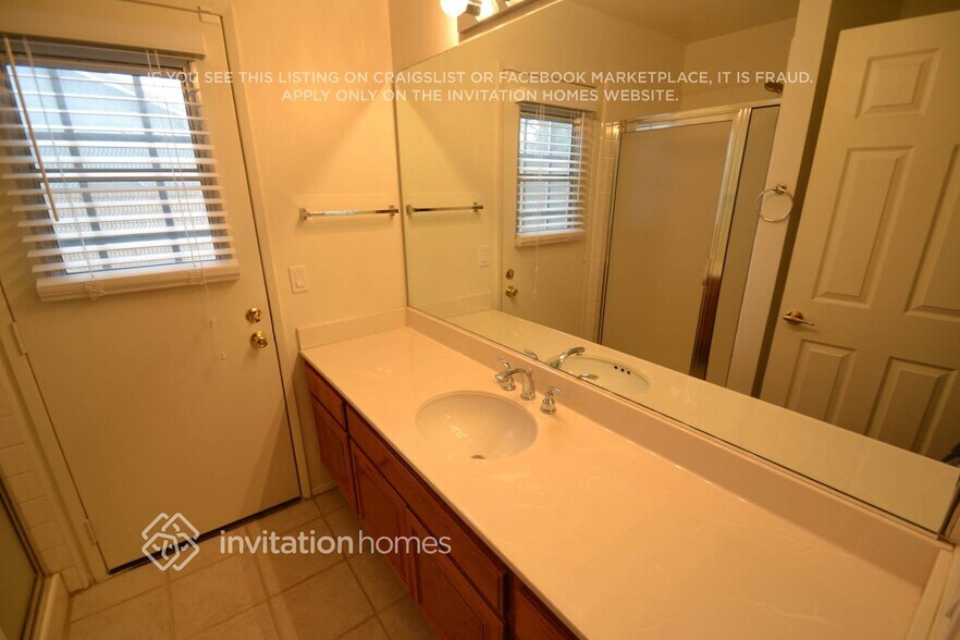 Building Photo - 41231 Crispi Ln