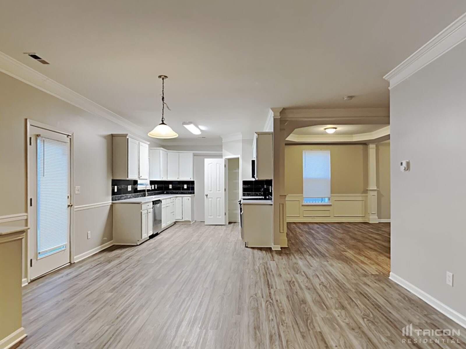 Building Photo - 7909 Bushy Creek Dr