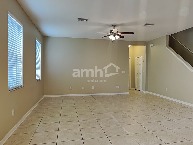 Building Photo - 5124 Sanderling Ridge Dr