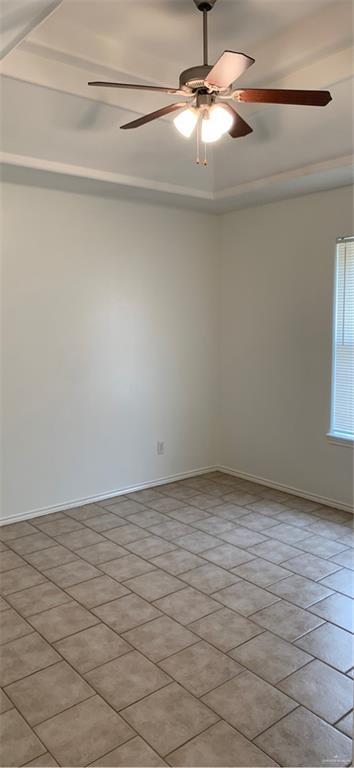 Building Photo - 9 Moonlight Ln