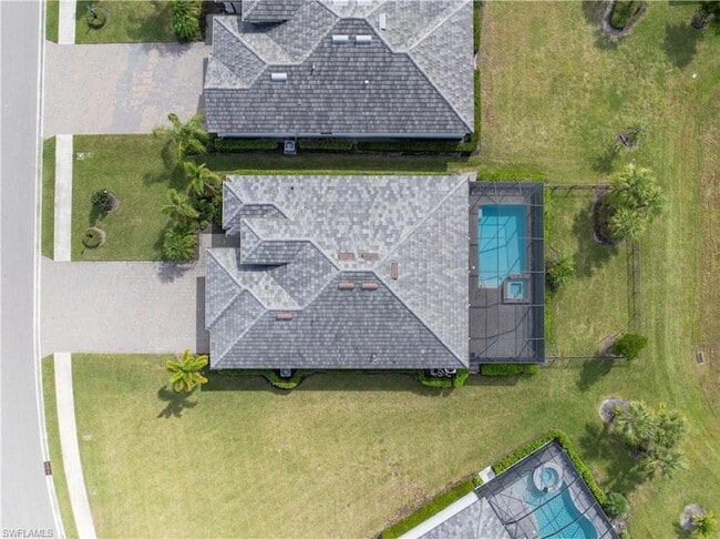 Building Photo - 17661 Kinzie Ln