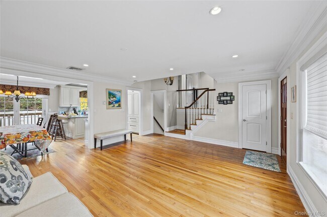 Building Photo - 78 Scott St