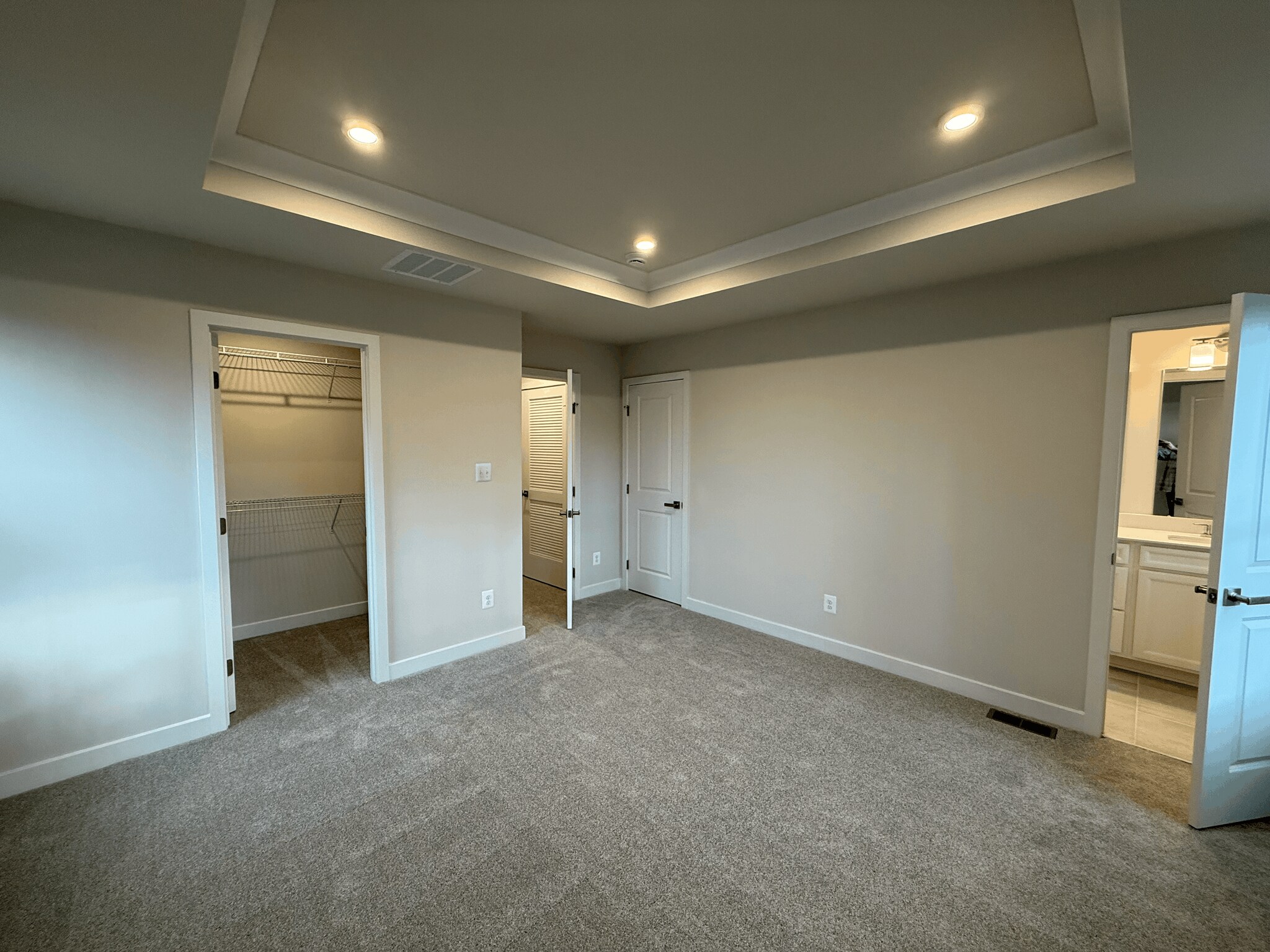 Building Photo - 1836 Bergerac Ct