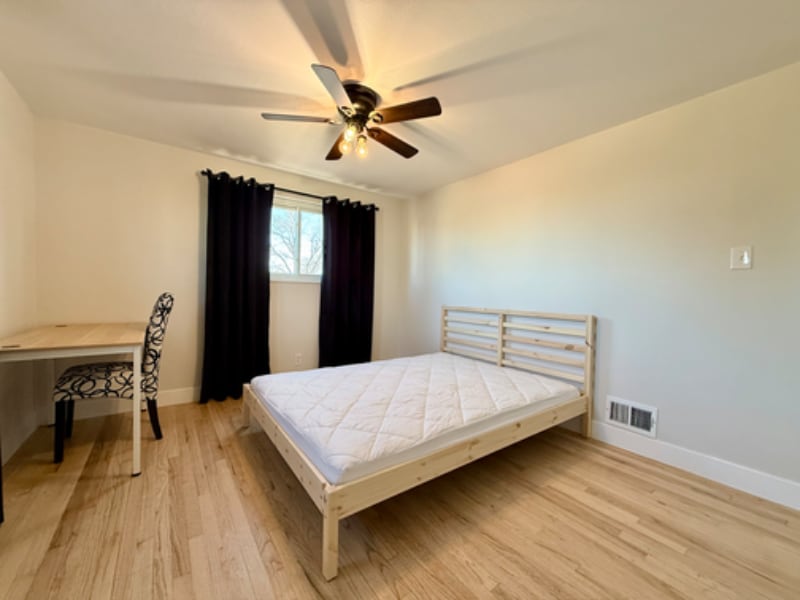 Building Photo - 9989 Dodge Dr