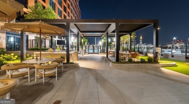 Building Photo - 660 11th St NW