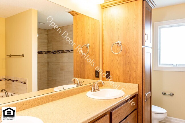 Building Photo - 13558 Paperbark Trail
