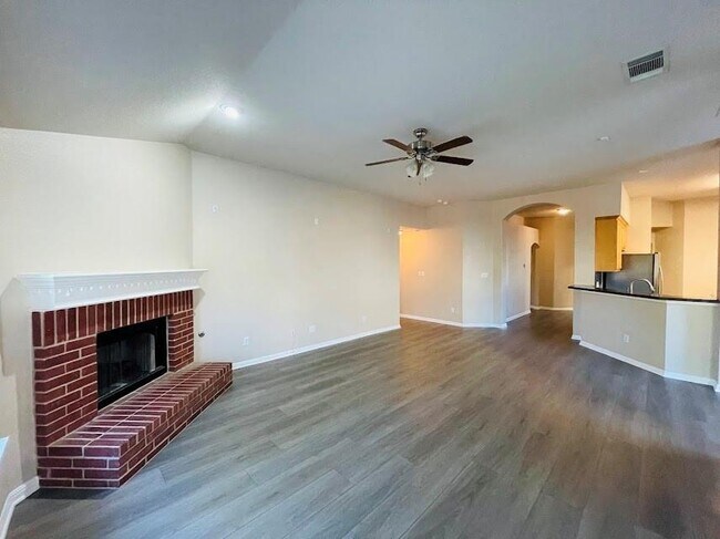 Building Photo - 15425 Fisher Island Dr