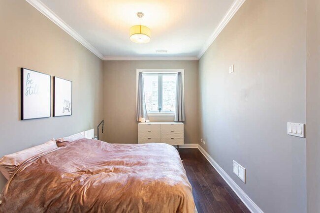 Building Photo - 1845 S State St