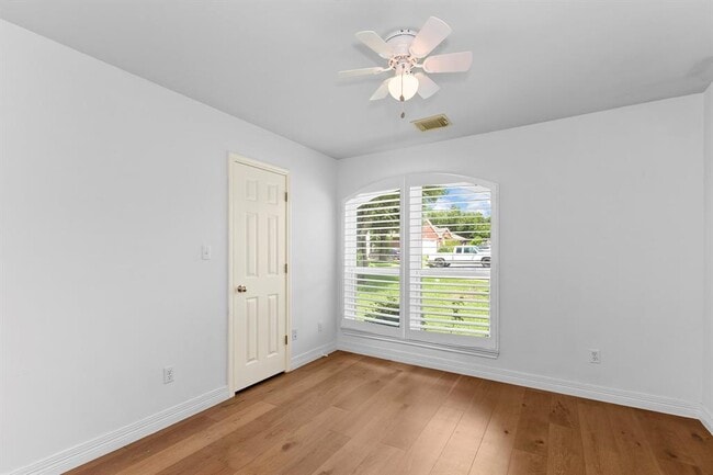 Building Photo - 7003 Currier Cove