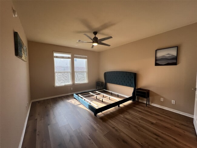 Building Photo - 2403 Summers Glen Ct