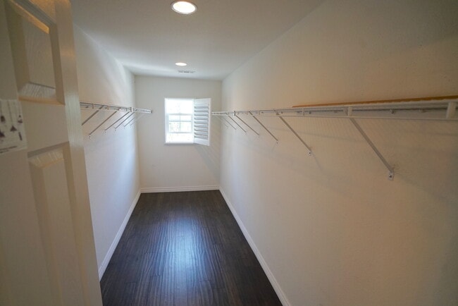 Building Photo - 29270 Hatari Way
