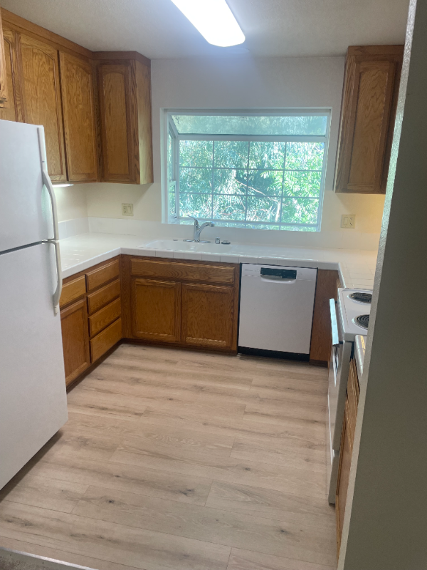 Building Photo - 1858 San Miguel Dr