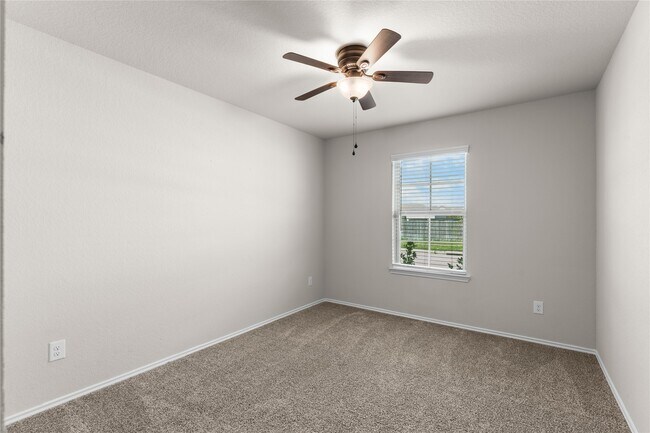 Building Photo - 5214 Perkins Rdg Wy