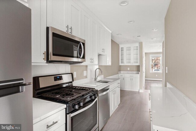 Building Photo - 2215 40th St NW