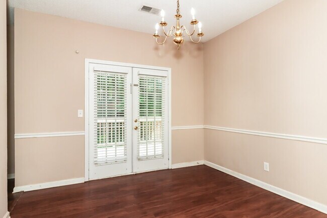 Building Photo - 2070 Cherokee Ridge Trail NW