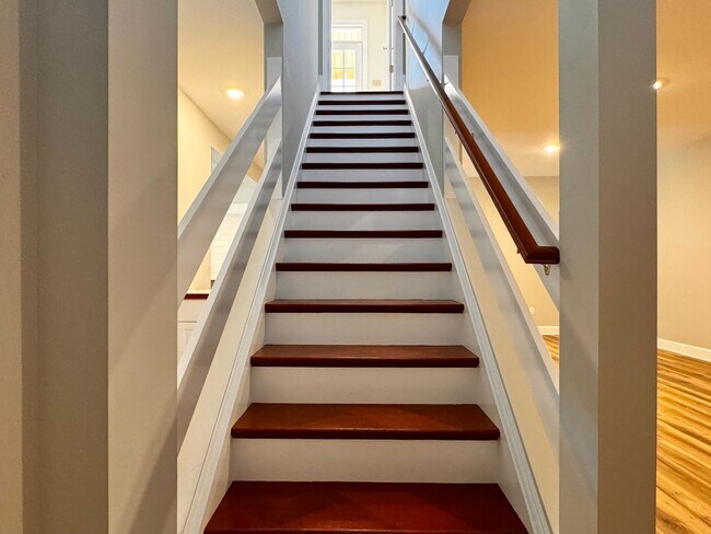 Building Photo - Private Farm Home in North Garden - Enjoy ...