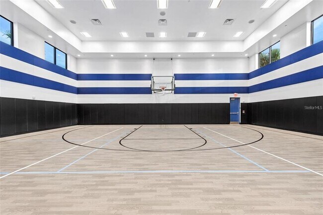 Building Photo - 32583 Tree of Life Ave