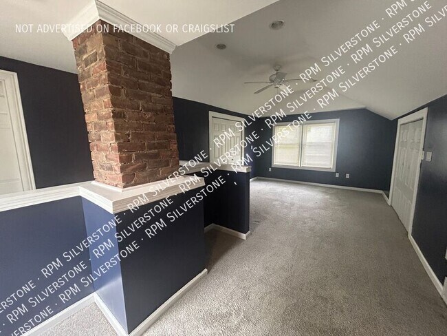 Building Photo - 23511 Majestic-