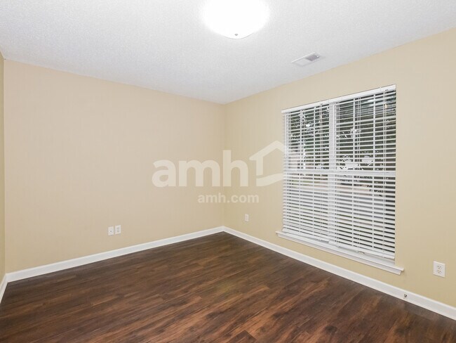 Building Photo - 11635 Dempsey Dr