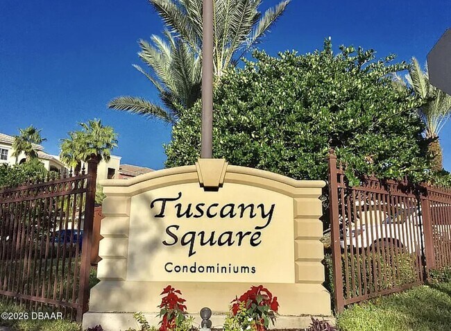 Building Photo - 424 Luna Bella Ln