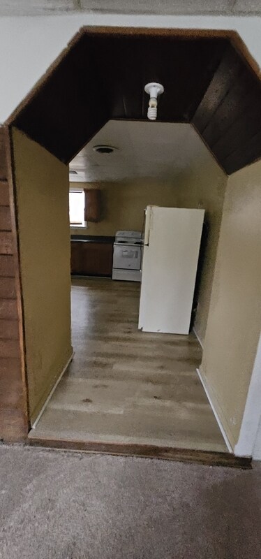 Building Photo - 361 N Gallatin Ave