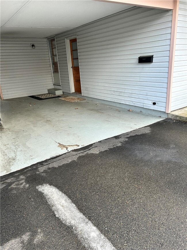 Building Photo - 1254 Charles St