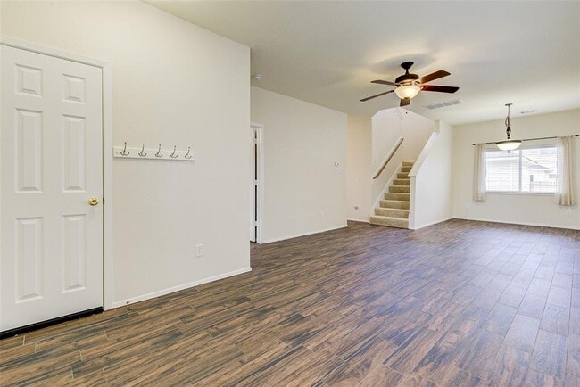 Building Photo - 3930 Mossy Pl Ln