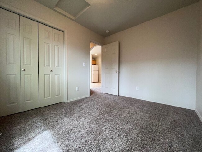 Building Photo - Beautiful single level home in Meridian with Community Pool!!