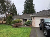 Building Photo - Gold Creek Community