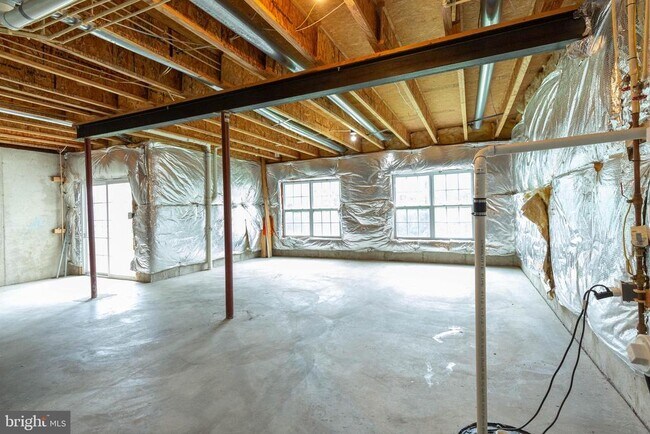Building Photo - 391 Sheerer Dr