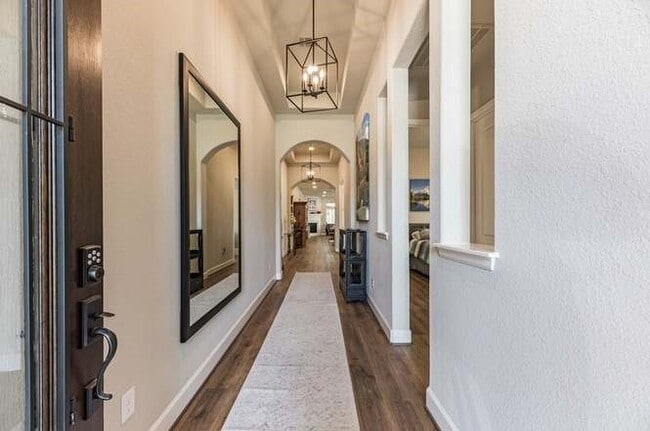 Building Photo - 338 Mistletoe Ridge Ct