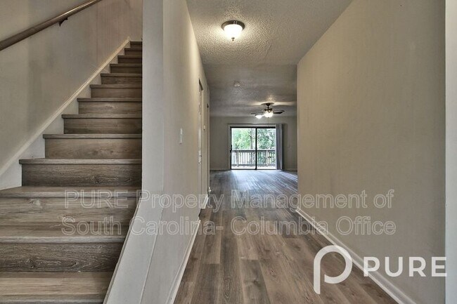 Building Photo - 301 Harbor Heights Dr