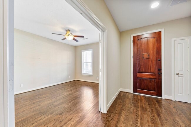 Building Photo - 4205 Feagan St