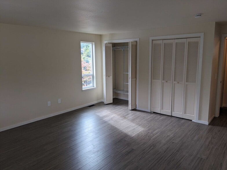 Building Photo - 163 Hurricane Ridge Dr