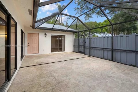 Building Photo - 8912 Thumbwood Cir