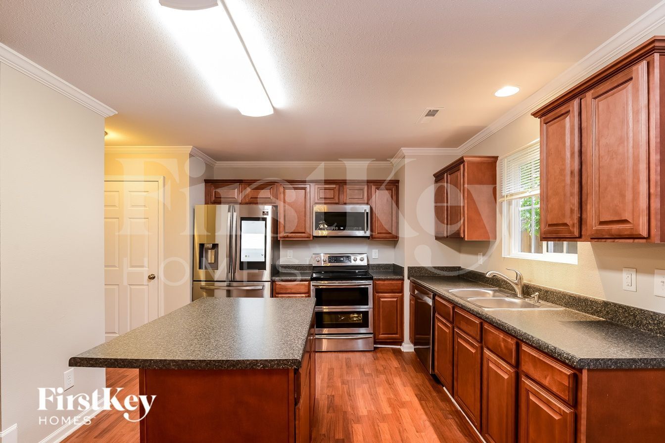 Building Photo - 3813 Shepway Loop