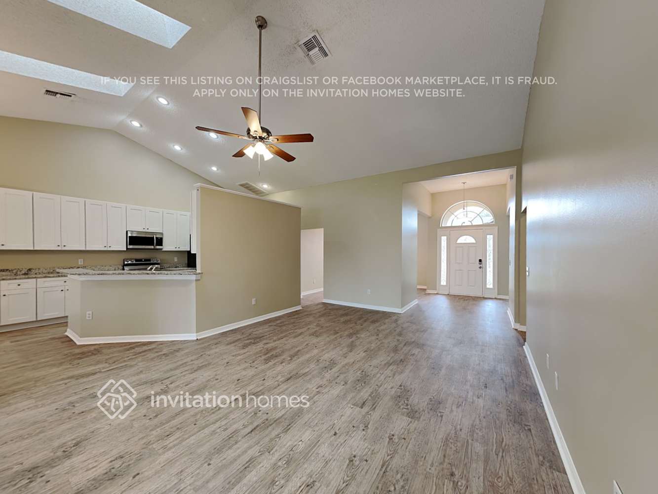 Building Photo - 12540 Pica St