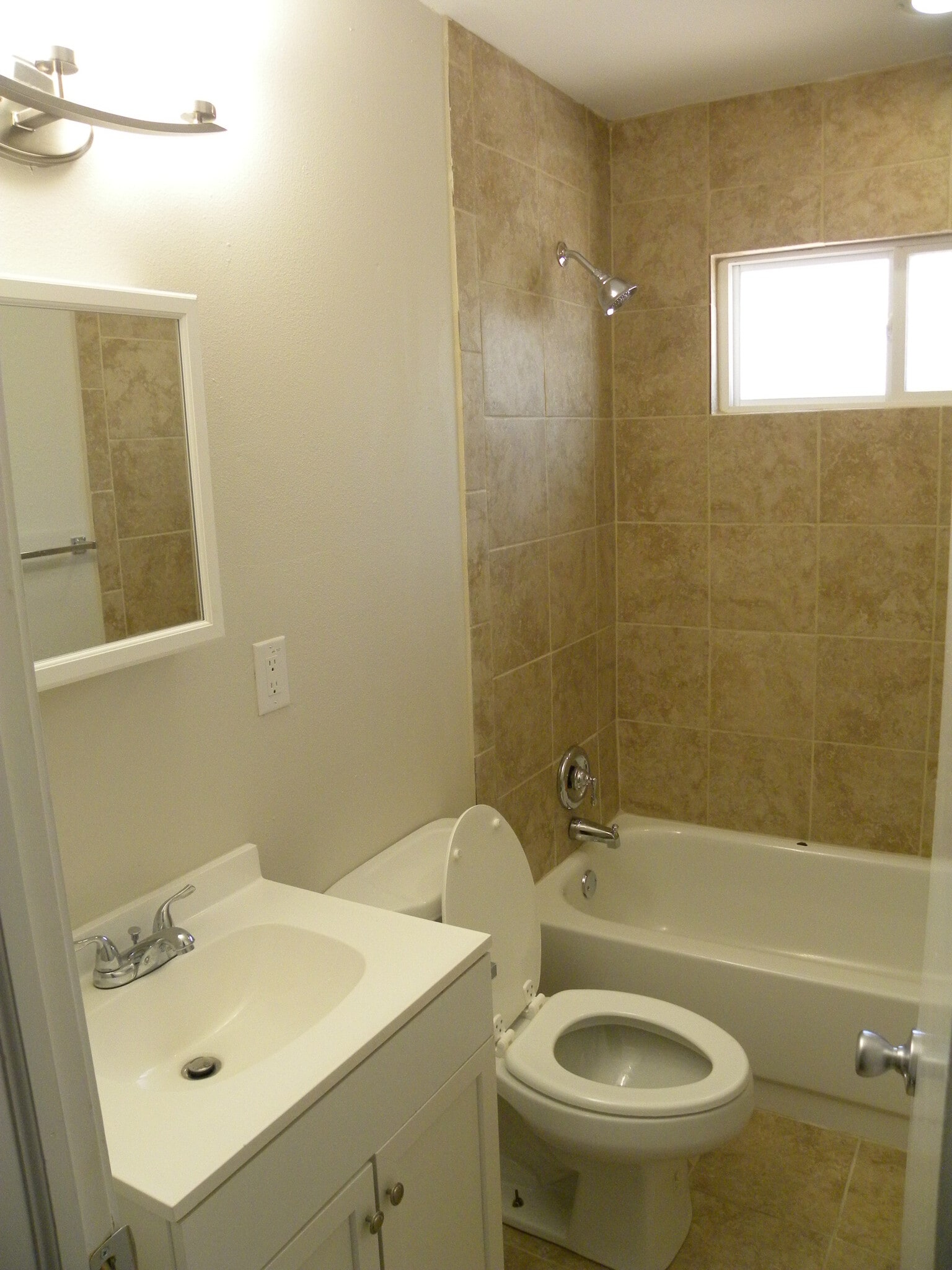 Building Photo - 10308 Libby Ln