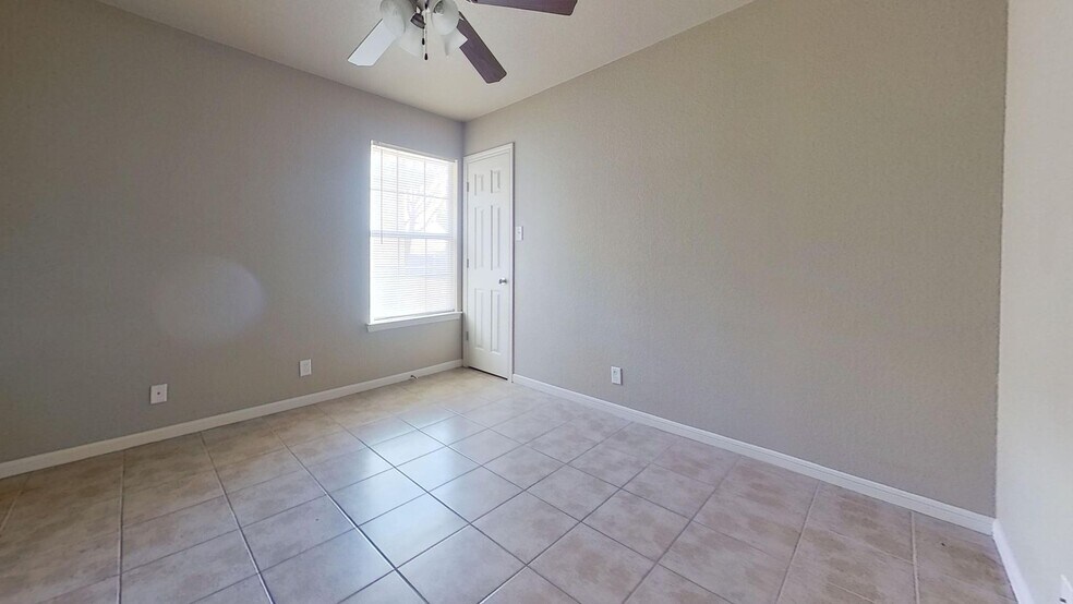 Building Photo - 1306 Powder River Dr