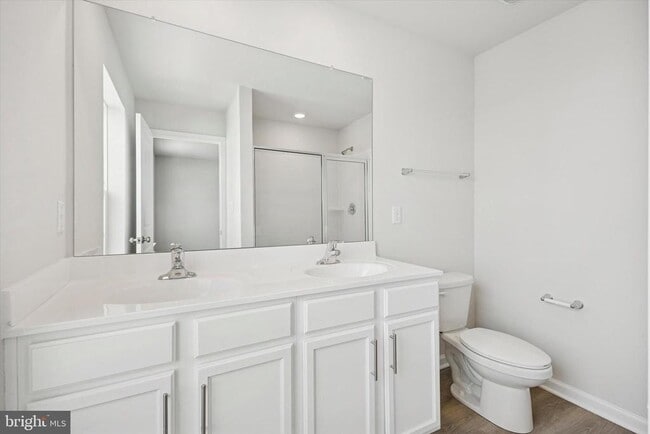 Building Photo - 163 Sandy Rdg Rd