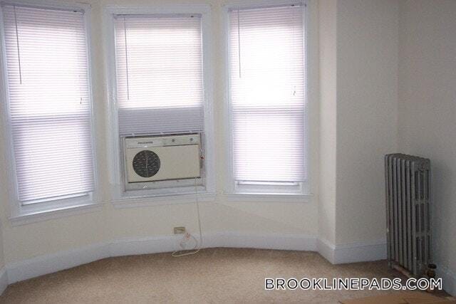 Building Photo - 1223 Beacon St